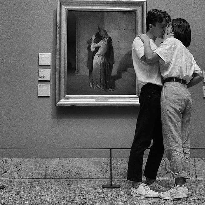 のインスタグラム：「L’Art de l’amour ❤️ 🖼 Le Baiser, Francesco Hayez 📷 Unknown #inesdelafressange #inesdelafressangeparis」