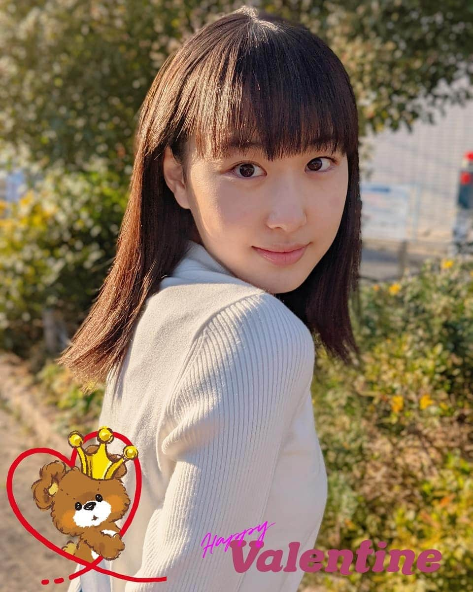 山下森羅さんのインスタグラム写真 - (山下森羅Instagram)「🐻‍❄️  ハッピーバレンタイン❤️  今年は手作りできなくて残念だったけど、チョコは食べました🥰  #ハッピーバレンタイン #チョコ好き #友チョコ #チョコレート #バレンタイン #スタダ #スターダストプロモーション #マチトム #トムソ #映画マチトム」2月14日 21時28分 - shiira_yamashita0922