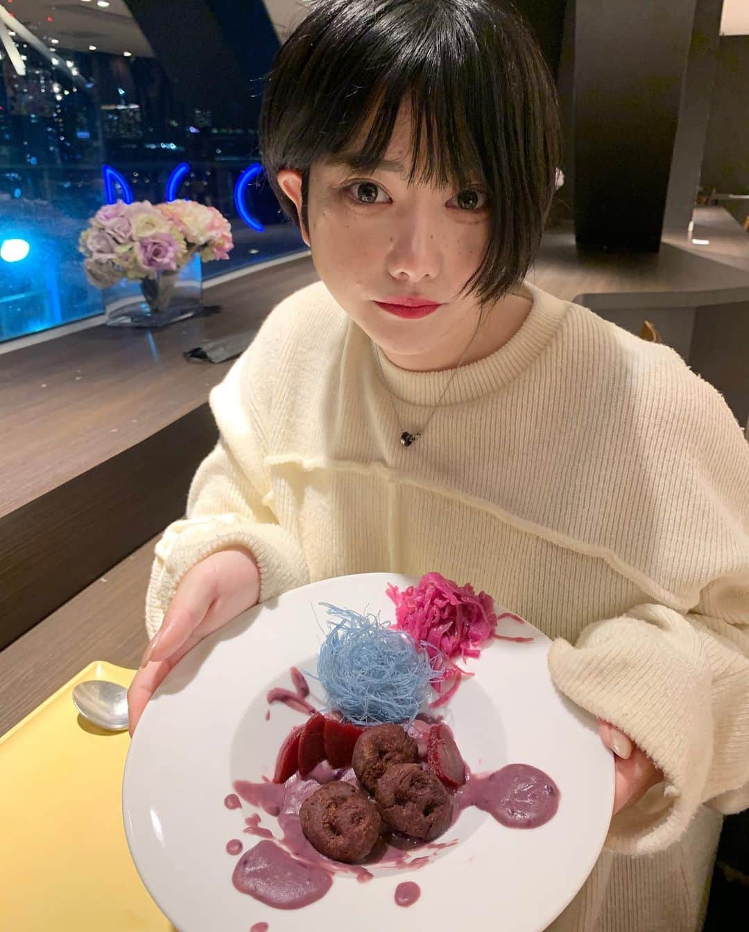 當眞清良さんのインスタグラム写真 - (當眞清良Instagram)「. 天スラにはまってます（わかる人はわかる） .  #いいね #いいね返し #フォロー #フォロー返し #fff #lfl #l4l #f4f #좋아요 #좋아요반사 #좋아요태러 #좋아요환영 #인스타그램 #팔로우 #인친 #인친황영 #친스타그램 #소통 #맞팔 #선팔 #선팔하면맞팔 #셀카 #셀카놀이 #셀카타임 #셀카샷 #셀피 #셀카그램 #얼스타그램」2月14日 21時39分 - kiyotalo