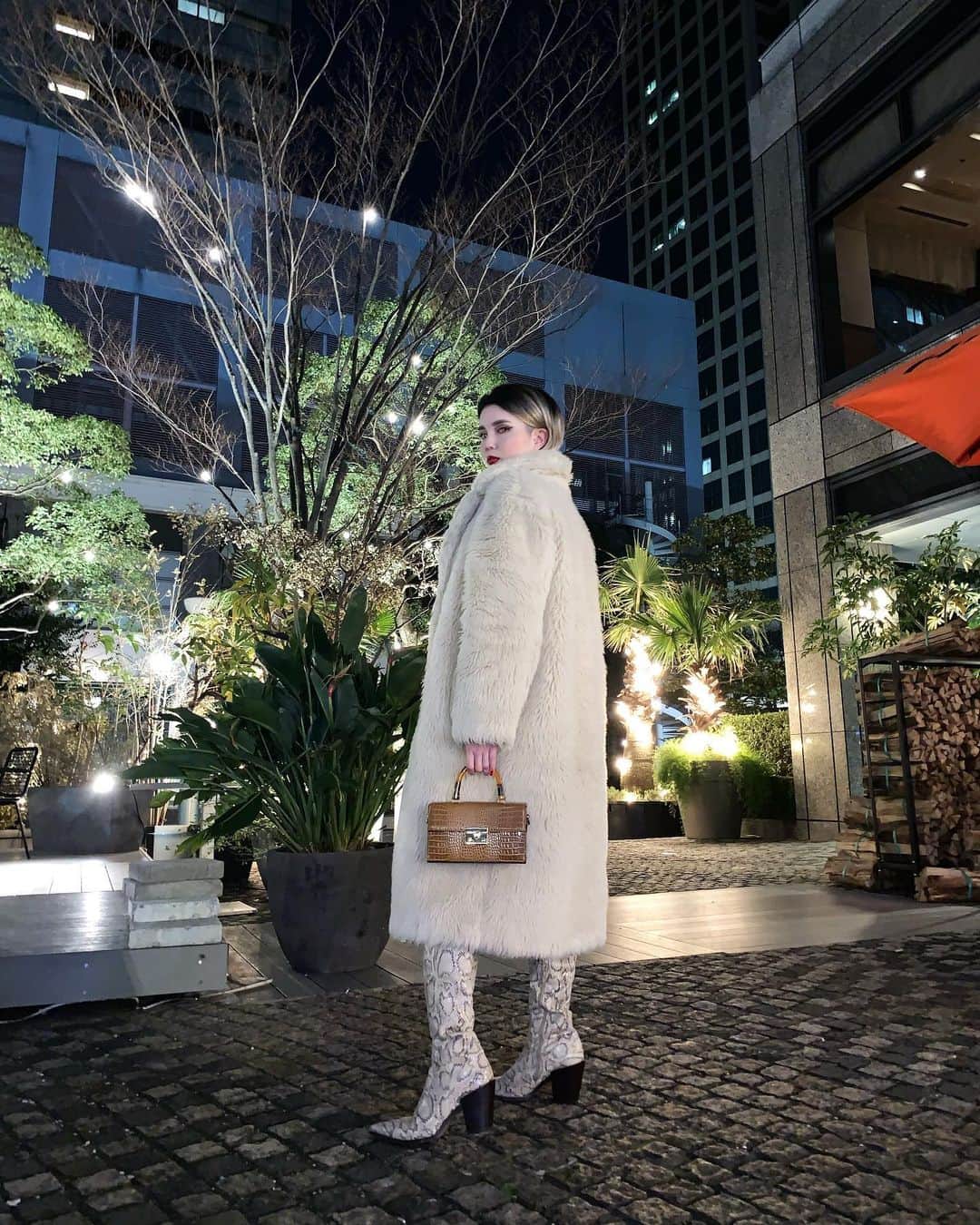 サマンサ麻里子のグルメインスタ