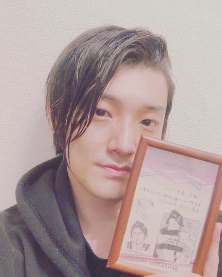 のインスタグラム：「ミュージカル 『新テニスの王子様』The First Stage 全公演駆け抜けることができました。  ご観劇、ご視聴 そして応援してくださった皆様 本っ当にありがとうございました。  宝物がたくさん増えました。  今はただ"感謝"です✨  #新テニミュ #ミュージカル #musical #新テニスの王子様 #テニスの王子様 #テニミュ #都忍 #若旦那」