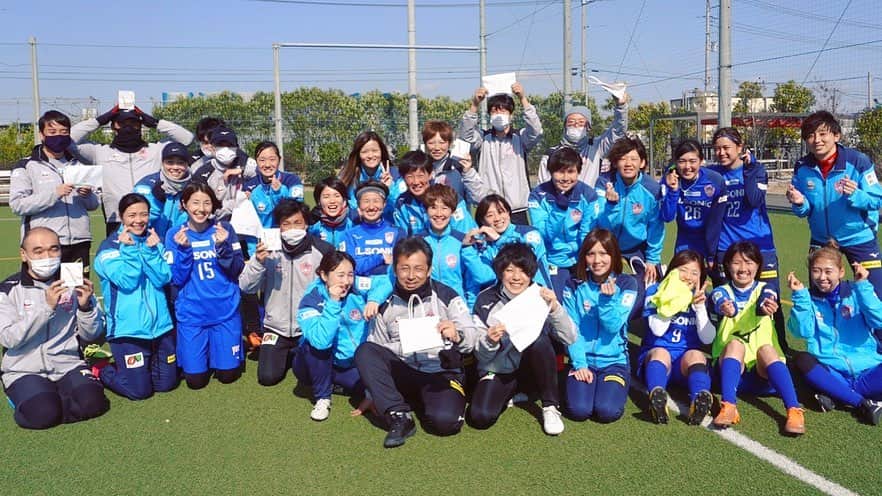 のインスタグラム：「毎年恒例、選手からスタッフへのバレンタイン🍫 いつもありがとうございます😊 皆さん嬉しそうでなによりです〜🕊」