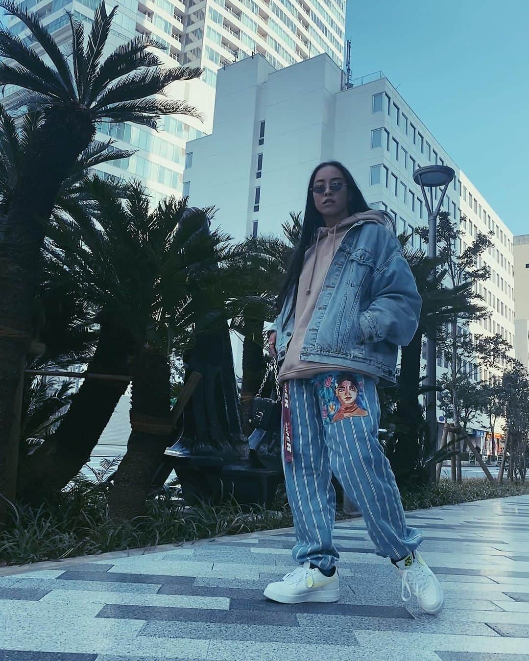 大門弥生のインスタグラム：「🦋💎」