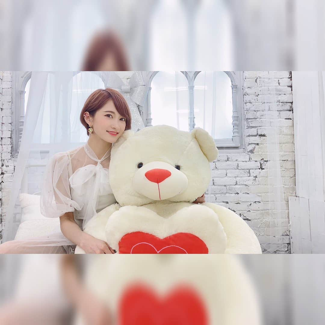 AYASAさんのインスタグラム写真 - (AYASAInstagram)「🧸 Happy Valentine🍫💝 #本日ちょうどバレンタイン感醸し出すクマ様に出会えました #チョコ食べたくなってきた」2月14日 22時46分 - ayasa_doya