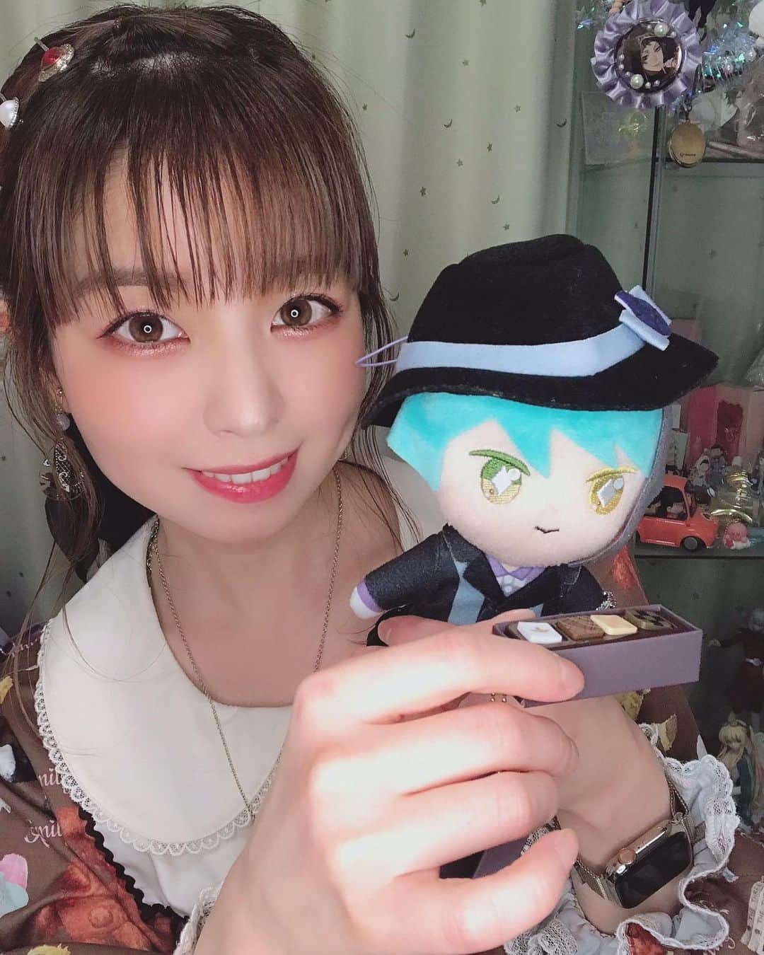 春奈るなのインスタグラム：「インスタライブ楽しかったー！ 急なお知らせだったにも関わらず、たくさんのコメントありがとう🙇‍♀️✨ バレンタイン生放送のはずだったのにホームページビルダーとかHTMLとかめちゃめちゃ懐かしい話をしてしまった🤦‍♀️ IGTVにアーカイブ残したよ〜〜🍫   #instagramlive  #igtv」