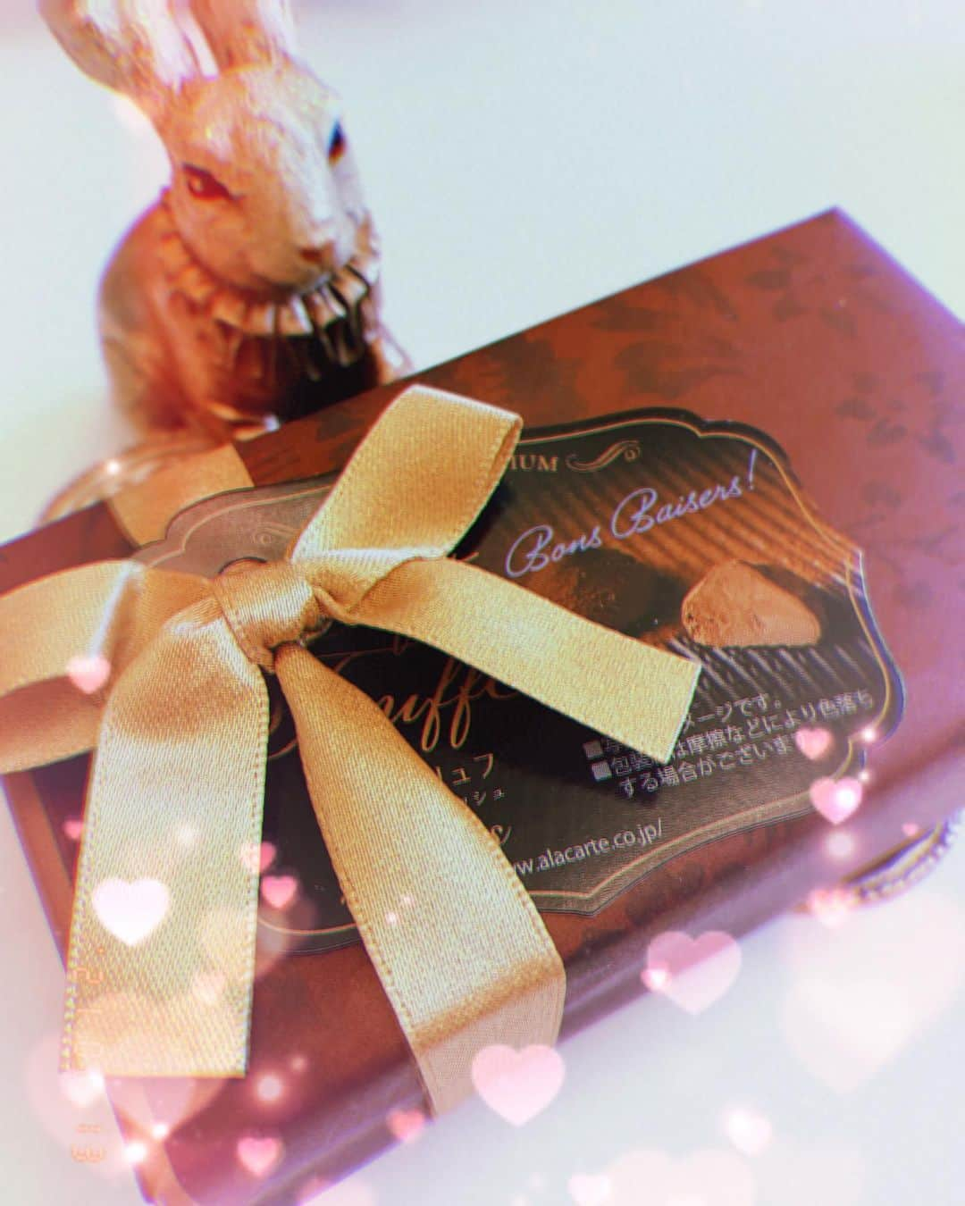 狩野茉莉のインスタグラム：「ハッピーバレンタイン🍫❤️チョコがいっぱいの1日でした☺️✨チョコ好き😍  #バレンタイン」