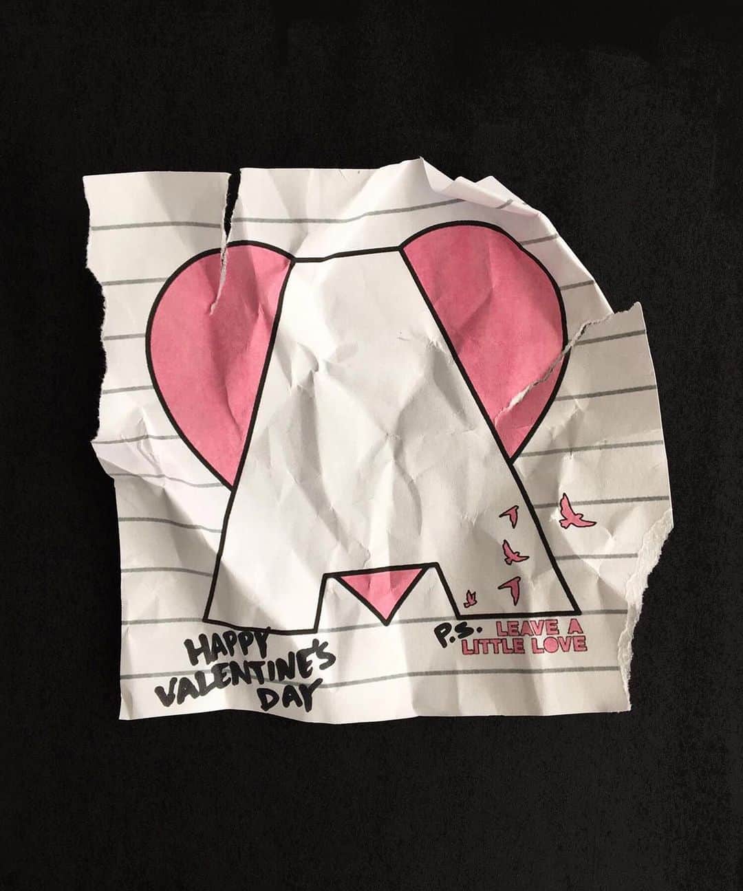 Armin Van Buurenのインスタグラム：「Happy Valentine's Day! 💗 #leavealittlelove」