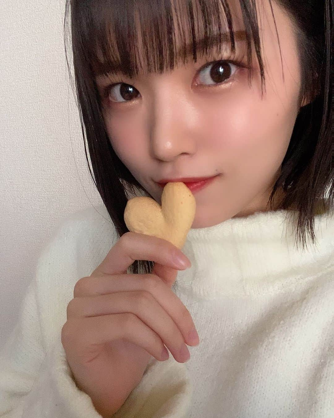 安藤千伽奈のインスタグラム：「HappyValentine♡」