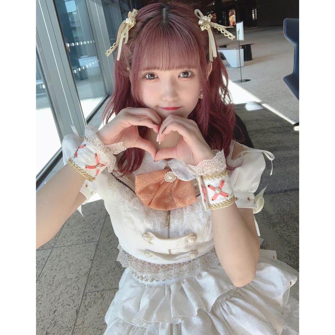 七瀬りおのインスタグラム：「ﾟ+.*ʚ . . . HappyValentineDay♡ . . . ɞ*.+ﾟ」