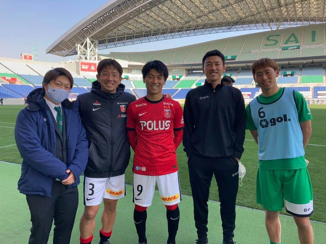 宇賀神友弥さんのインスタグラム写真 - (宇賀神友弥Instagram)「Team 流経大⚽️  #浦和レッズ#sc相模原#宇賀神友弥#武藤雄樹#鎌田二郎#千明聖典 #川崎裕大」2月14日 23時38分 - ugajin.no3