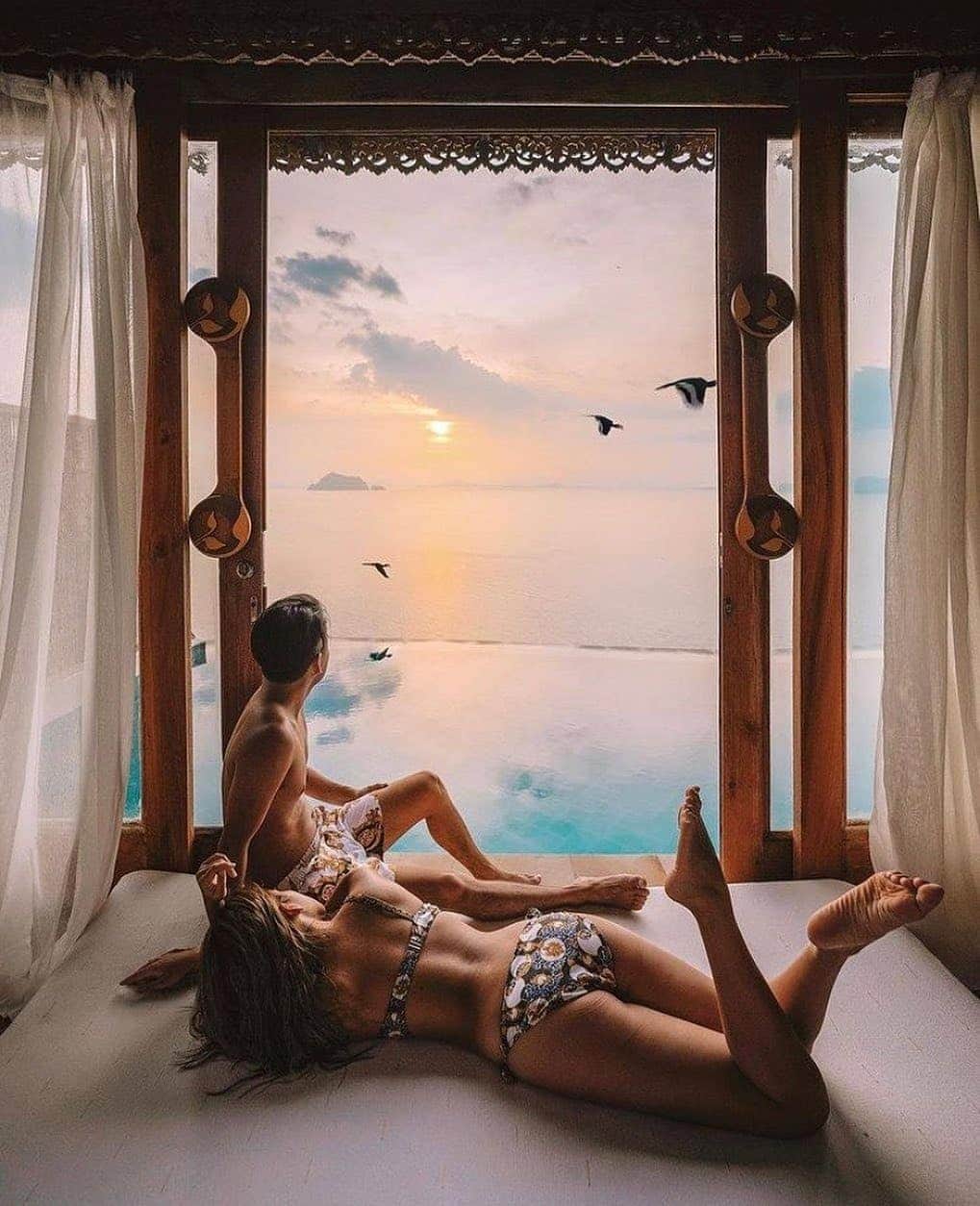 BEAUTIFUL HOTELSさんのインスタグラム写真 - (BEAUTIFUL HOTELSInstagram)「Candlelit dinner, an untouched beach, and a night under the stars—sounds like the ultimate Valentine’s treat! 😍   Set on the small island of Koh Yao Yai, the Santhiya Koh Yao Yai Resort & Spa provides the much-needed retreat for you and your significant other. The property is beautifully designed inside and out with a traditional touch of Thai design and flair.🇹🇭   How are you spending Valentine's Day this year?  📸 @paigunna 📍 @santhiyaresorts, Phuket, Thailand」2月14日 23時47分 - beautifulhotels
