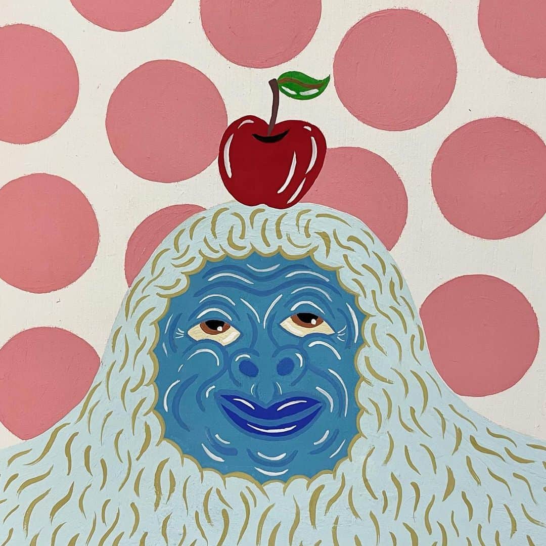 Katsufumi Takihanaのインスタグラム：「HAPPY BOY🍎  Wood board 160㎜ × 230㎜ Acrylic #yeti #apple @salmon.roe.club」