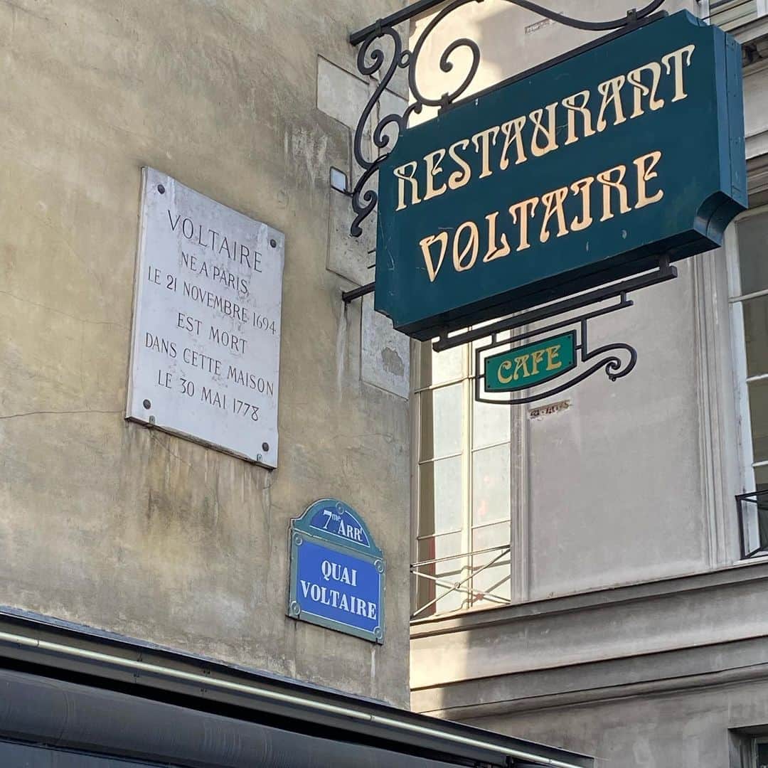 フィリップ・P・キーンのインスタグラム：「Would you eat here?」