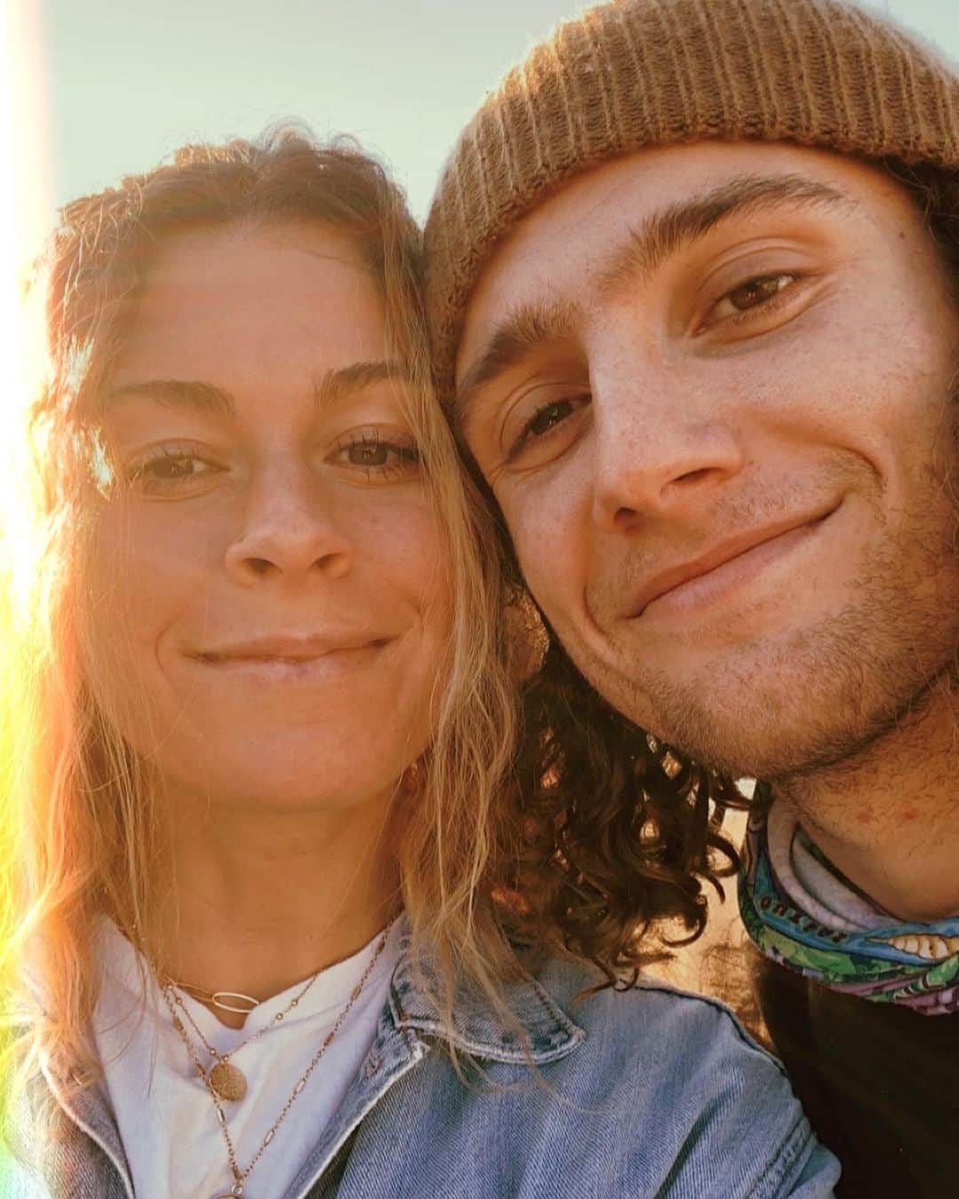 エリザベス・バイゼルのインスタグラム：「My best friend 💖❤️」