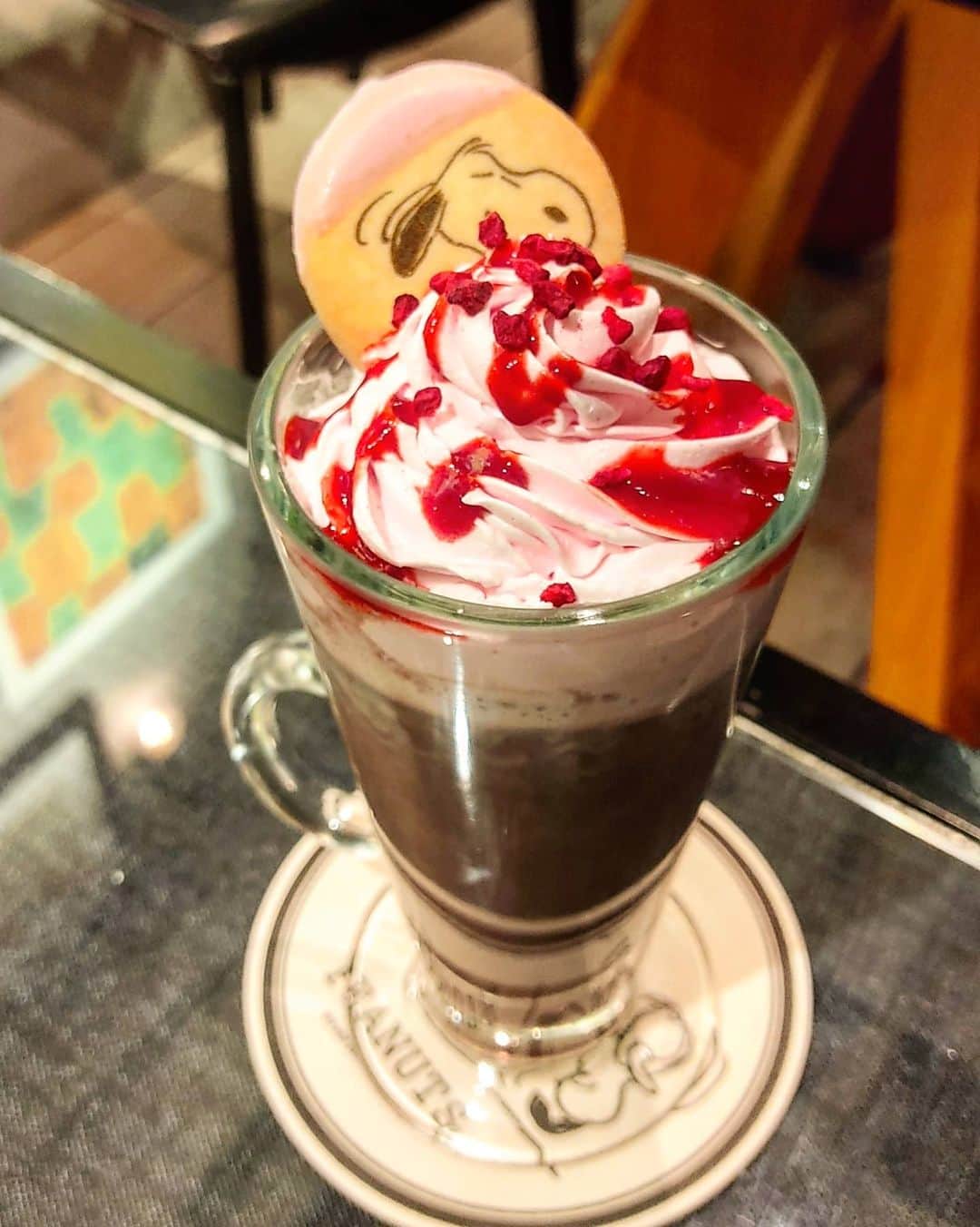 越中睦士さんのインスタグラム写真 - (越中睦士Instagram)「#SNOOPY #peanutscafe」2月15日 0時20分 - makotokoshinaka