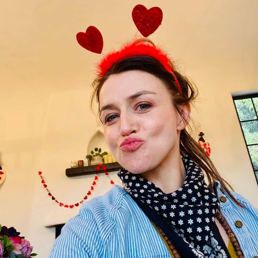 カテリーナ・スコーソンのインスタグラム：「Happy Love Day. ❤️」