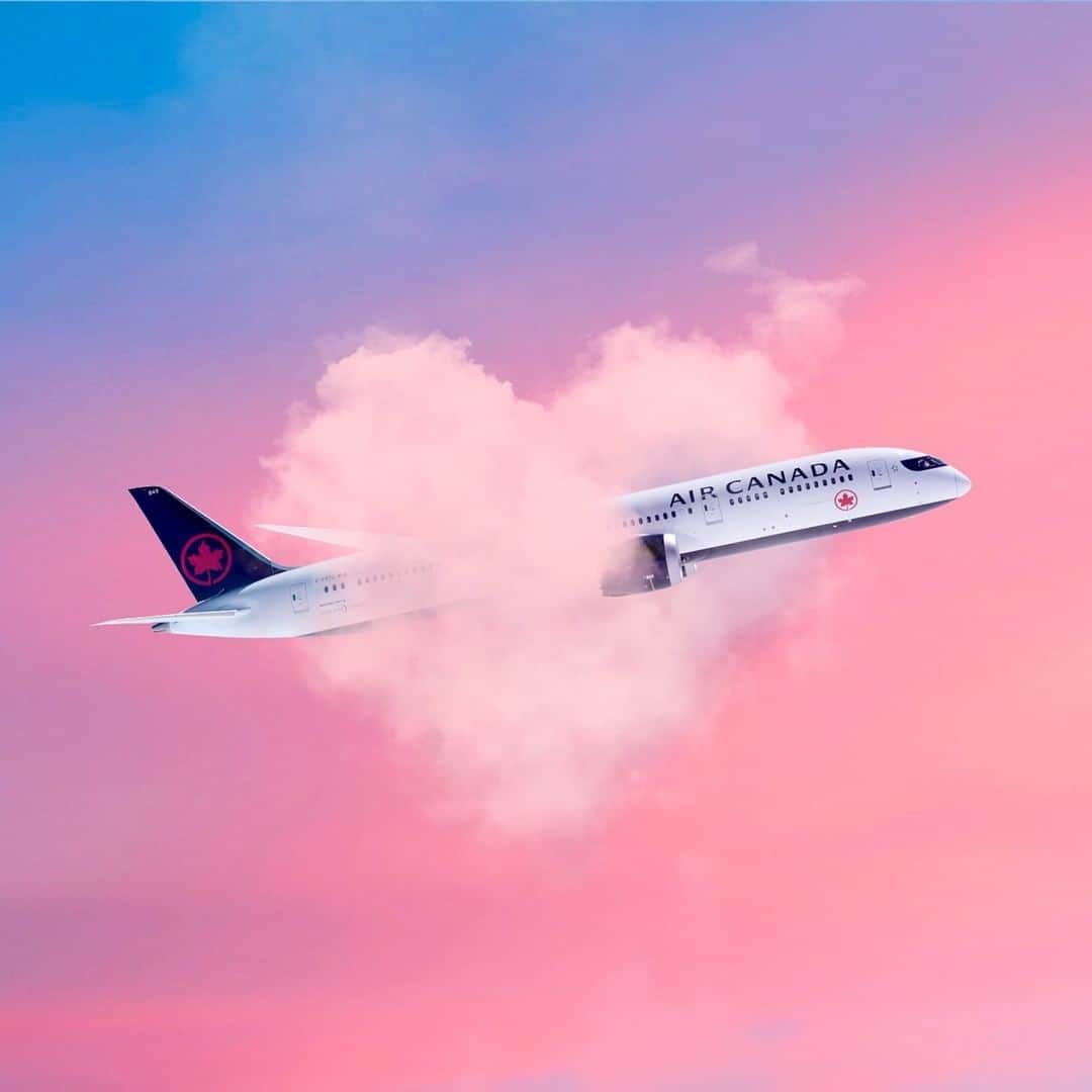 AIR CANADAのインスタグラム：「With a different year there’s all different ways to celebrate those you love, near or far! How are you making your Valentine’s Day special this year? Leave a comment and let us know. ❤️ . . Une année différente amène différentes manières de célébrer les gens qu’on aime, quelle que soit la distance! Comment soulignerez-vous la Saint-Valentin, cette année? Partager vos idées en publiant un commentaire. ❤️」