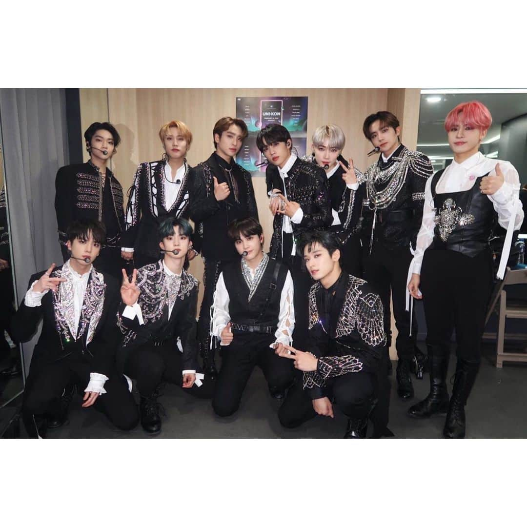 チュ・ハンニョンさんのインスタグラム写真 - (チュ・ハンニョンInstagram)「210214 • [TWITTER: Creker_THEBOYZ] "THEBOYZ #UNI_KON  attendance complete‼️ Did you have a sweet time with The Boyz?🤔🍫 Thanks to The Bs, the UNI-KON stage was more exciting💕 Hope you finish the holiday well and fighting tomorrow as well💪💖"」2月15日 0時31分 - hak_nyeon