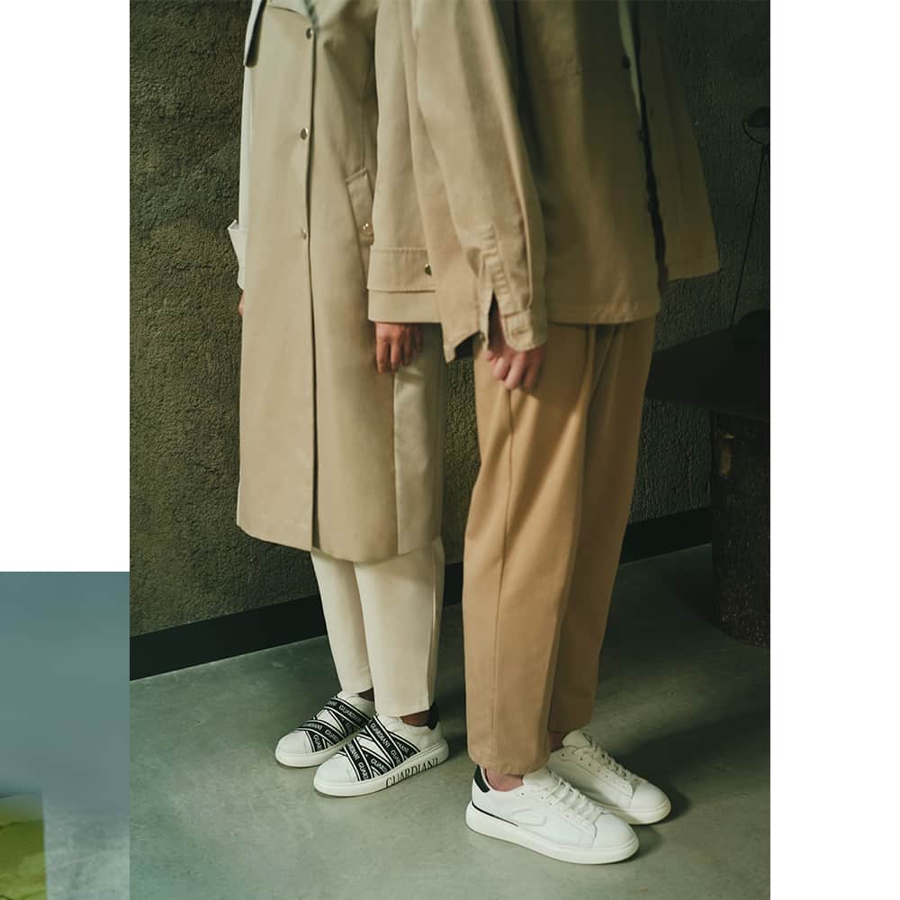 アルベルトガルディアーニのインスタグラム：「For him and her, together you can be #Guardiani sneaker sole mates.⁣ ⁣  #WomenShoes #MenShoes #Valentinesday」