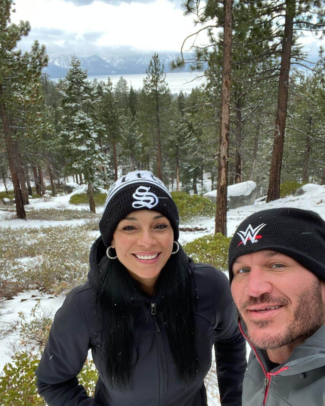 ランディ・オートンのインスタグラム：「Doesn’t matter if we are hiking in the mountains surrounding Lake Tahoe, or having a private dinner with each other for Valentine’s Day, @kim.orton01 knows how to make me smile.  I always do my best to return the favor, and nothing better then seeing the payoff when I succeed. There’s something special, or lucky I guess even about finding such a beautiful chick who gets my sense of humor, and knows when to baby me haha but also knows when to motivate me....who loves me and all my little quirks, and habits. Really must say I AM truly happy and it’s all because of you and your love. I used to have a tendency to be self destructive, but you my dear, have the ‘red button’ locked up to where I’ll never be able to find it. Thanks for that. Happy Valentine’s baby ❤️」