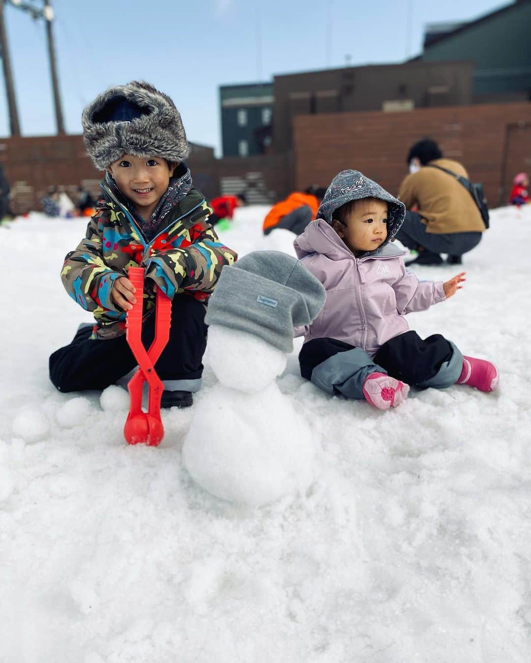 のインスタグラム：「☃️🤍初雪遊び」