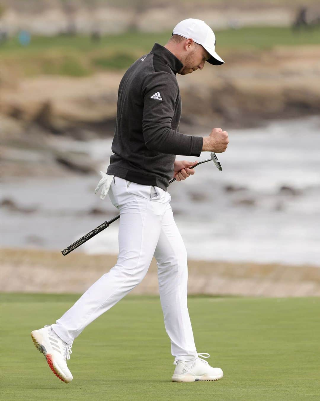 adidas Golfさんのインスタグラム写真 - (adidas GolfInstagram)「Berger soars at Pebble Beach 🦅 Daniel Berger closes out @attproam with his fourth eagle of the tournament securing the low round of the day 6️⃣5️⃣ and his 4th PGA Tour title. @db_straitvibin」2月15日 11時18分 - adidasgolf