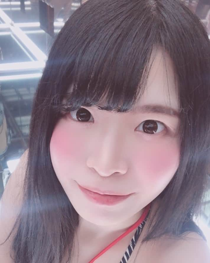 大谷翔子のインスタグラム：「どアップ！！！！  #AV女優 #大谷翔子 #長身女子 #高身長女子 #長身美脚 #脚フェチ #美脚 #足フェチ #フォロワー募集中 #sod女子社員酒場 #syainbar #スーツが好き #SODLAND #SOD女子社員 #秋葉原 #新中野 #新宿 #歌舞伎町 #サイレントバー #水着」