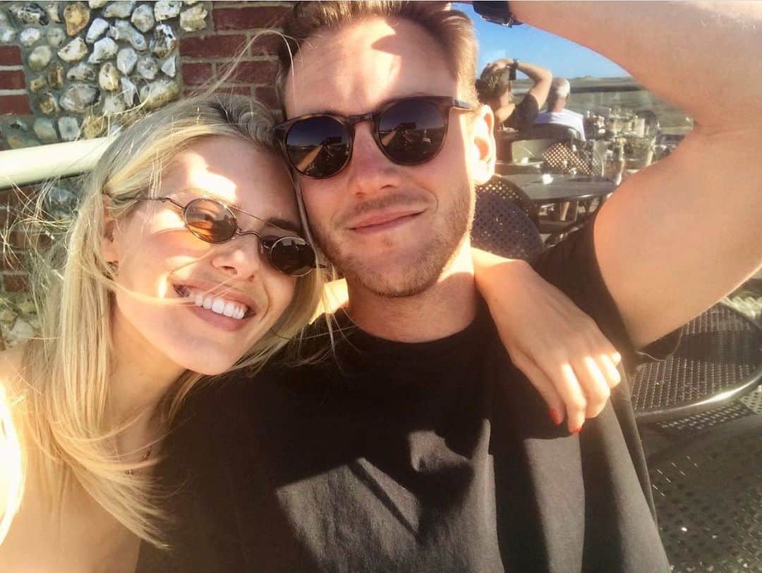 Mollie Kingのインスタグラム：「Happy Valentine’s Day @stuartbroad. It still feels surreal calling you my fiancé 😍 ...when does it start feeling normal?! ❤️」