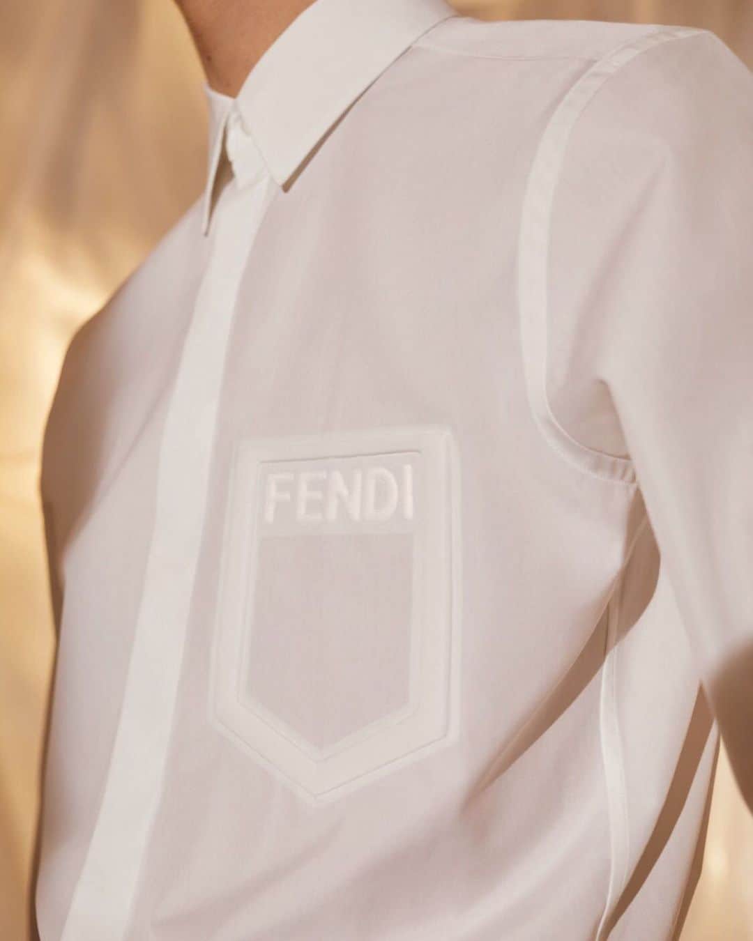 Fendiのインスタグラム：「Thoughtful, unexpected details remain the #Fendi signature - as showcased in the #FendiSS21 men’s edit. See more from the new collection at Fendi.com.   Photographer: @josh._.hight Stylist: @ganio Models: Felix Cheong Macleod, Jean Augnet and Alexander Carey Morgan」