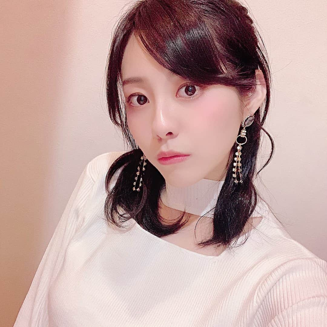 池田愛さんのインスタグラム写真 - (池田愛Instagram)「舞台『全員ピンクレンジャー！？』 のお知らせです💖  脚本・演出 :若尾桂子  🌸そこはヒーローや悪者が存在する世界軸。現レンジャーピンクは現役アイドルでもあるが人気が今いちでマネージャーに怒られっぱなし…私もう辞めたい！  出演  池田愛・林貴子・イマダトム 橋本知加子・郁未・辛沙奈 きゆう・山下雷舞・若尾桂子  ※池田愛専用こりっち予約フォームがございます 詳しくはTwitter、DMでお問い合わせ下さい🙇🏻‍♀️ ・ ・ ・ ・ #舞台 #ケロアイ #池田愛 #ピンクレンジャー #お芝居 #女優 #役者 #戦隊モノ #戦隊ヒーロー #恋のお悩み #生きるか死ぬか #乞うご期待」2月15日 3時22分 - ai_ik3