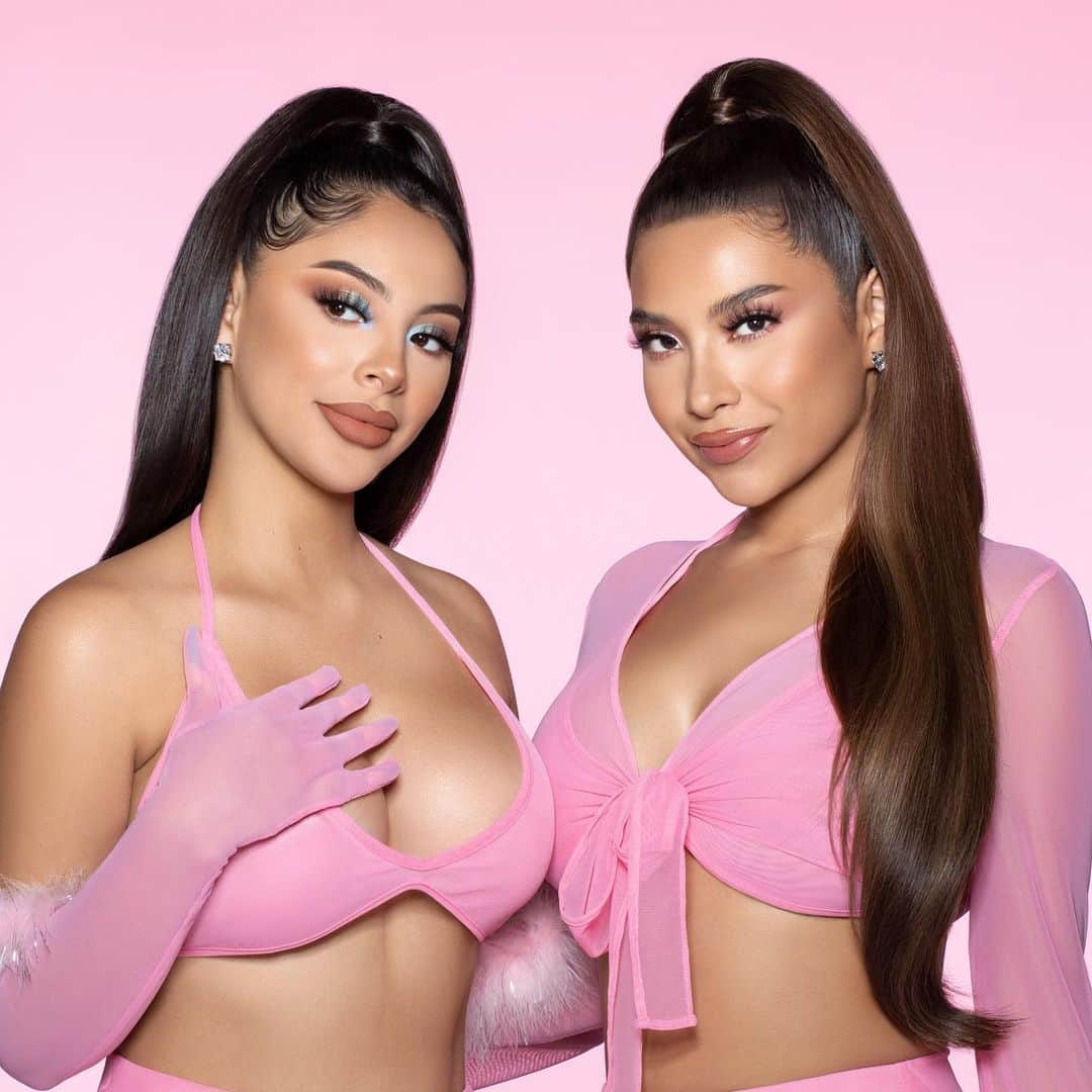 BH Cosmeticsのインスタグラム：「Relationship status: always in love with my Galentines ☑️ #BHxAlondraElsy #bhcosmetics」