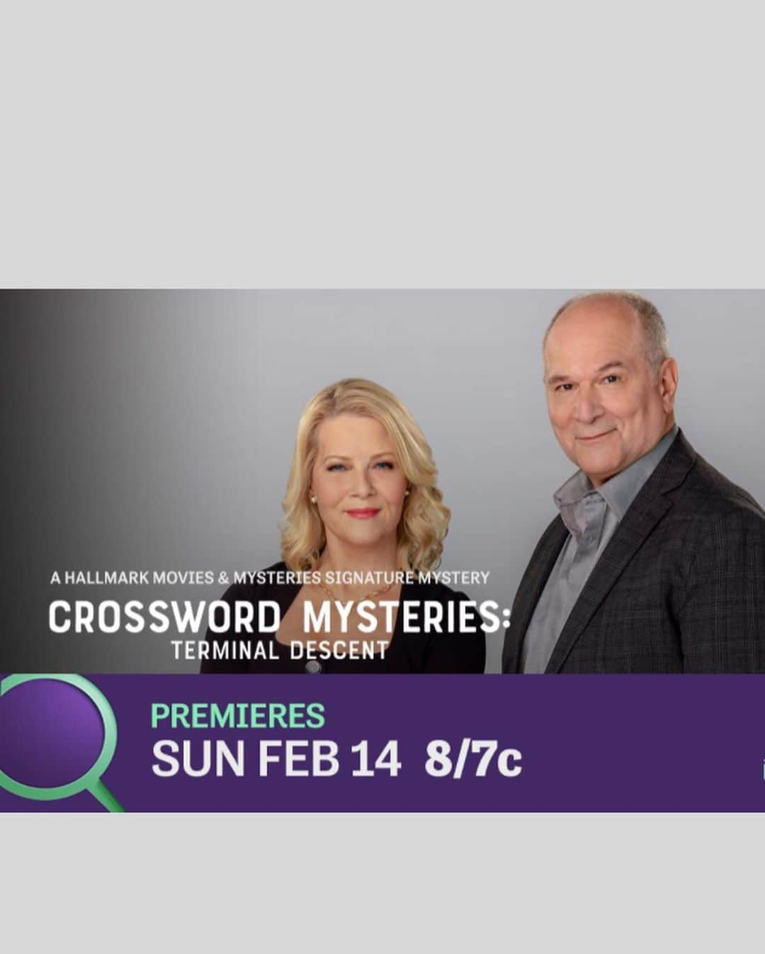 レイシー・シャベールさんのインスタグラム写真 - (レイシー・シャベールInstagram)「Happy Valentines Day! Cheers to a new Crossword Mysteries premiering tonight! Check it out at 8/7c on @hallmarkmovie So fortunate to have worked alongside so many wonderful people.  My love to you all!」2月15日 3時58分 - thereallacey