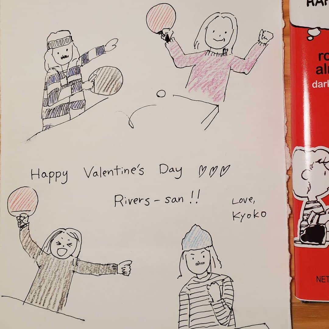 リヴァース・クオモのインスタグラム：「My wife drew this card for me. this is us playing ping pong.」