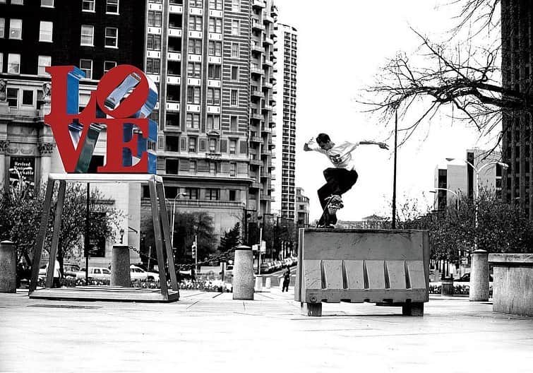 DCシューズのインスタグラム：「Happy Valentine’s Day! ❤️ @skateshopday is just around the corner and we have something special in store for ya! Stay tuned, and get out there and show some love to your local shop everyday!  @joshkalis 📷: @blabacphoto」