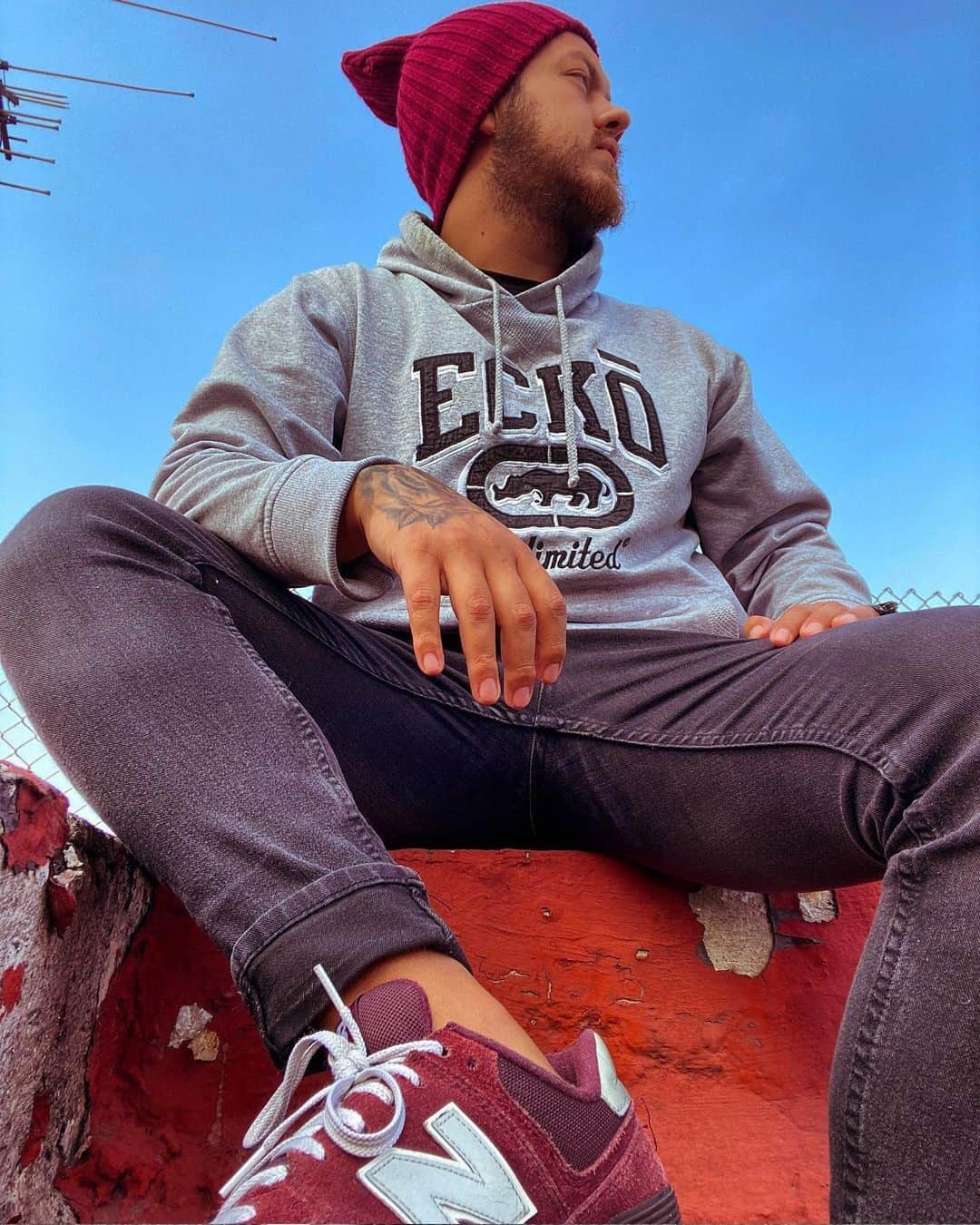 のインスタグラム：「In 🦏 we trust� #eckonation @jl_vels」