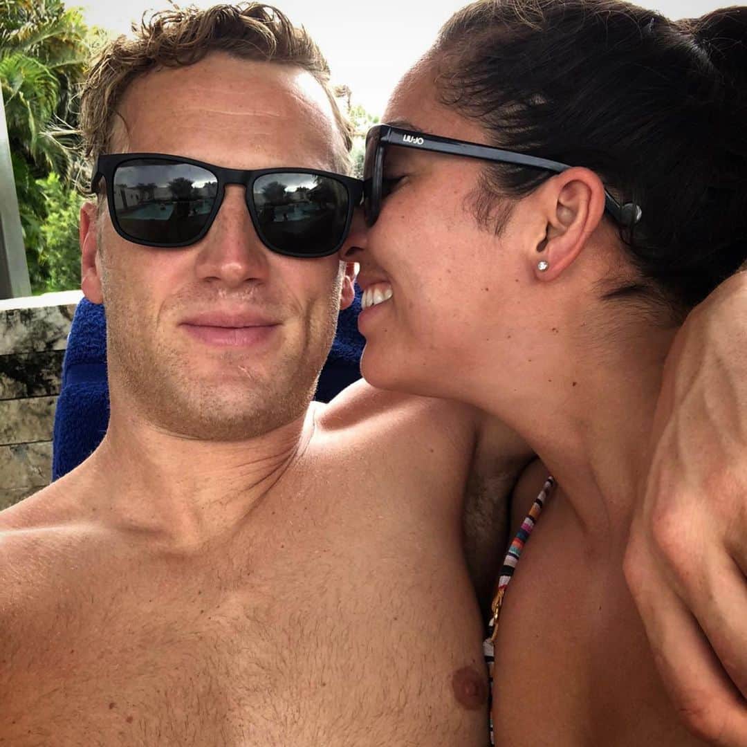 ラノミ・クロモウィジョジョのインスタグラム：「❤️🥰❤️」