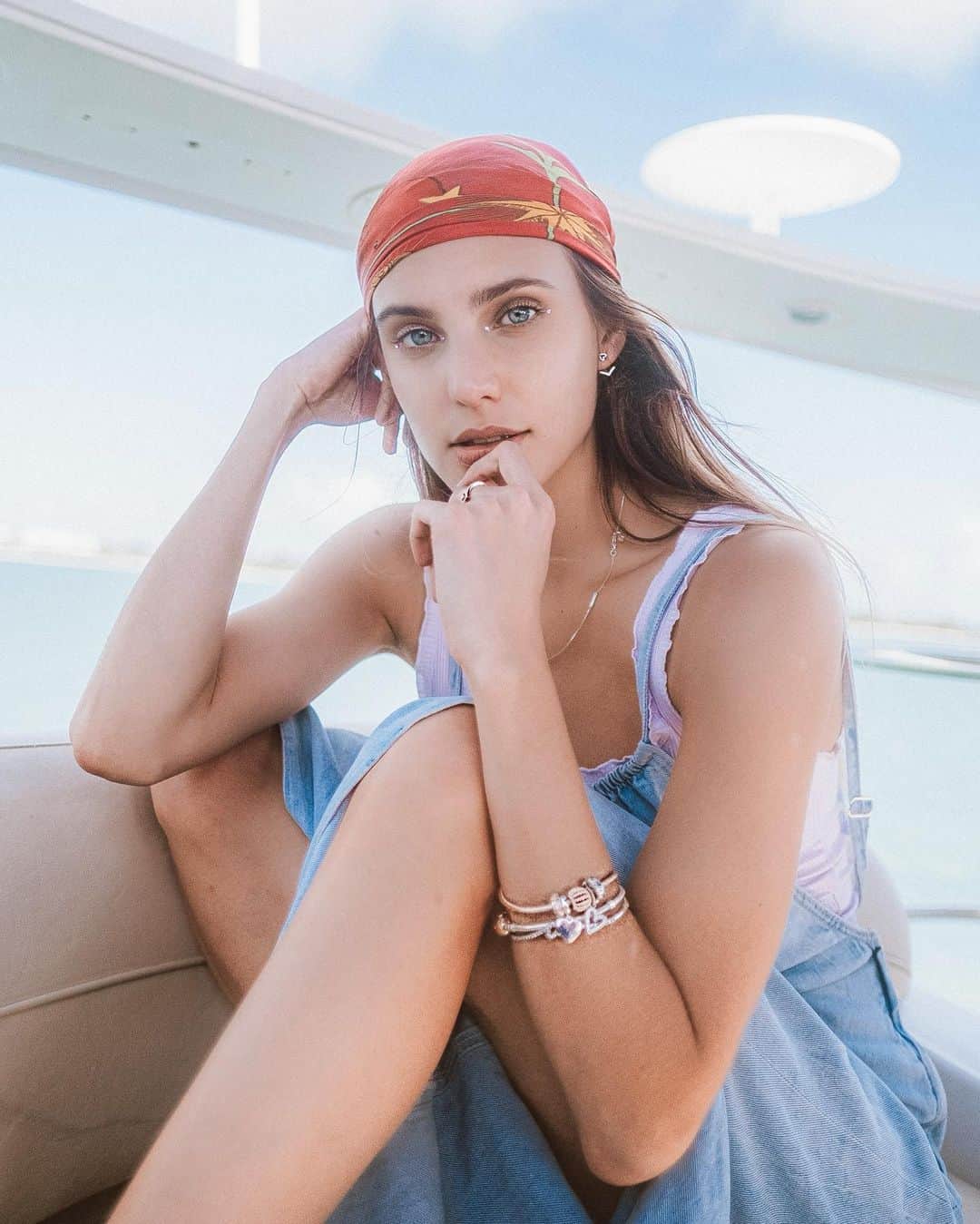 Macarena Achagaのインスタグラム：「but first, self love 💕💕💕 auto-regalo hoy y siempre de @theofficialpandora 💘  #pandoramx #pandoravalentines   by @edavidm bb de luz 📷✨」