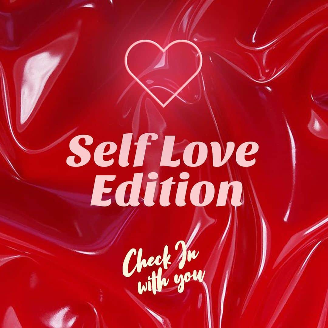 ヘイリー・ハッセルホフのインスタグラム：「Self love is always important, but today more than ever. Let’s use this day to self reflect and encourage an open conversation with ourselves around self love.  I challenge you to ask yourselves these 5 questions.   With the relaunch of my mental health incentive @checkinwithyou I want to support a community of dialogue which is why we encourage you to re-share your answers with the hashtag #CheckInWithYouHH to amplify the strength in being vulnerable.  Head over to @checkinwithyou throughout the day as we challenge you to ask yourselves important questions circled around self love and body positivity.」