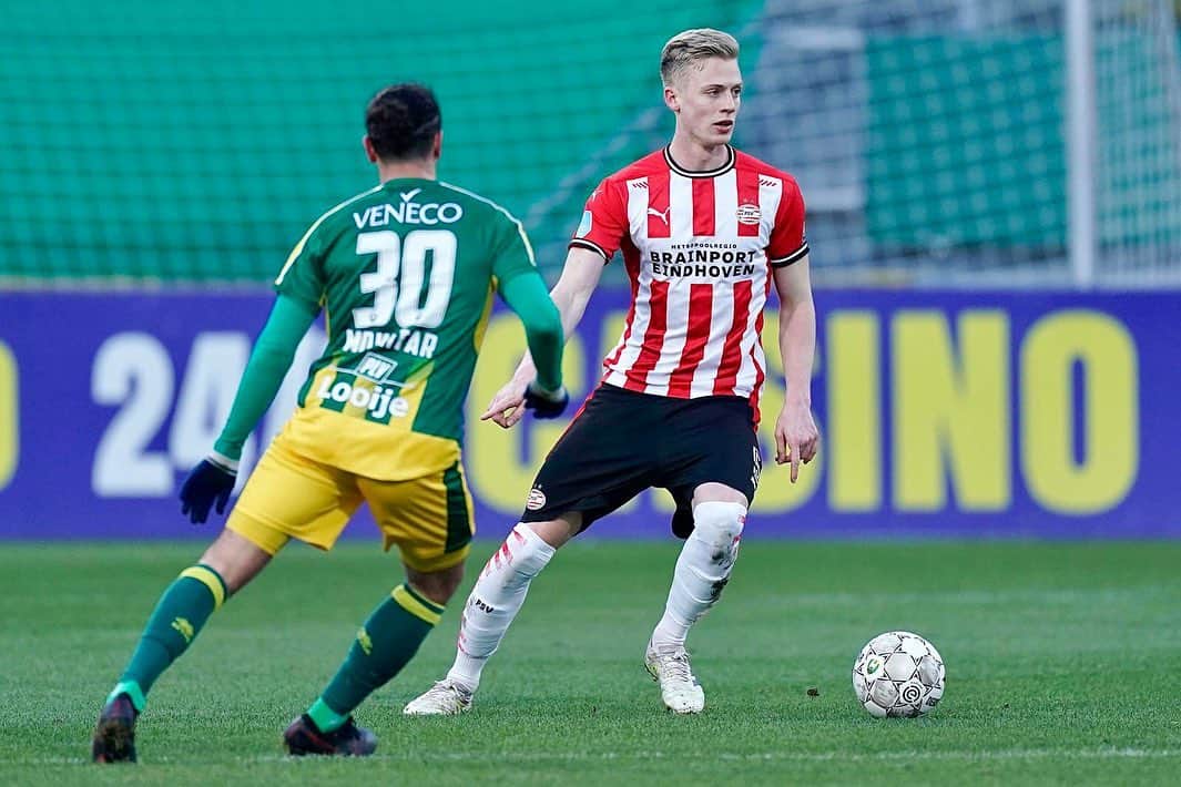 ティモ・バウムガルトルのインスタグラム：「Never satisfied with such a result!  #baumgartl5 #psveindhoven #believeinyourself」