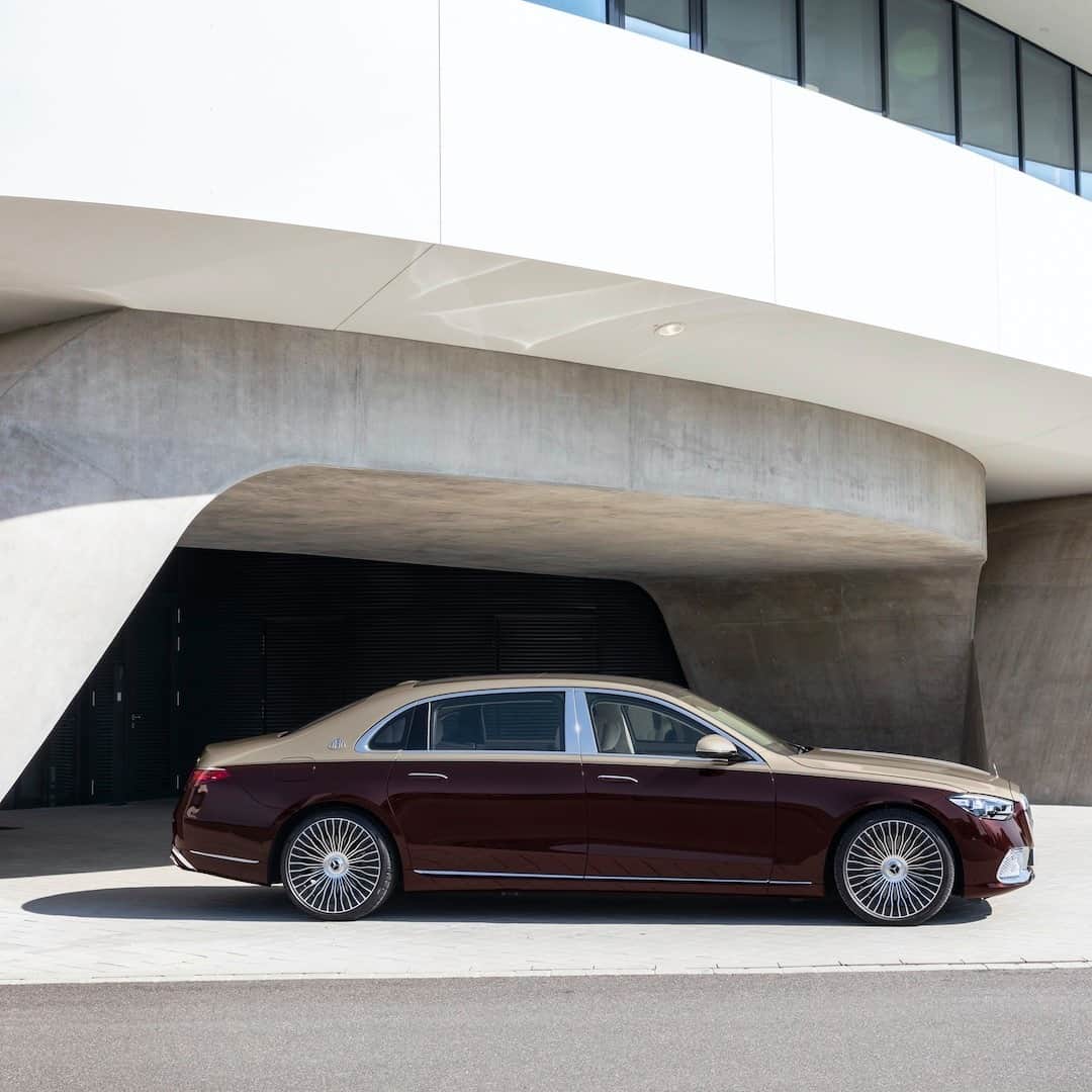 メルセデス・ベンツさんのインスタグラム写真 - (メルセデス・ベンツInstagram)「Many milestones, one aim: Sophisticated luxury. @mercedesmaybach  #MercedesMaybach #luxury」2月15日 7時55分 - mercedesbenz