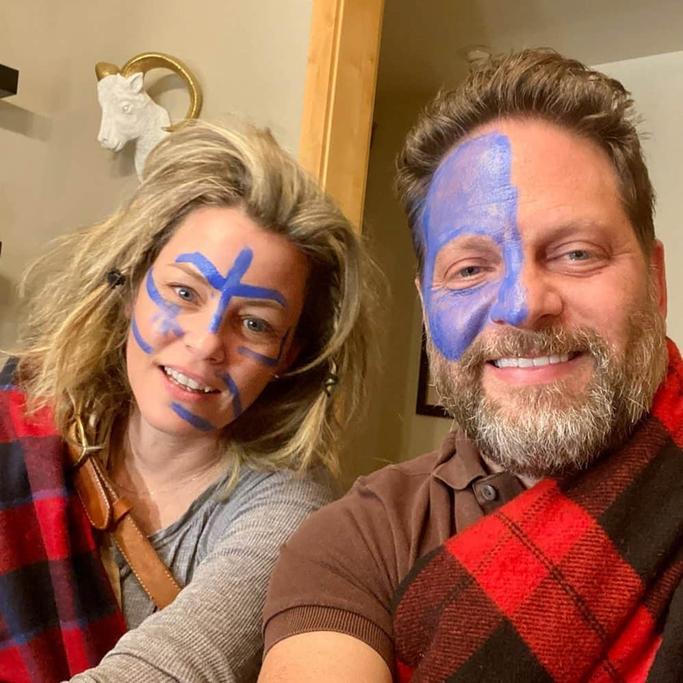 エリザベス・バンクスさんのインスタグラム写真 - (エリザベス・バンクスInstagram)「He has been hearing about my family’s connection to William Wallace aka Braveheart for 25 years and he still loves me and happily took this picture. My #Valentine @maxhandelman ❤️❤️」2月15日 8時29分 - elizabethbanks