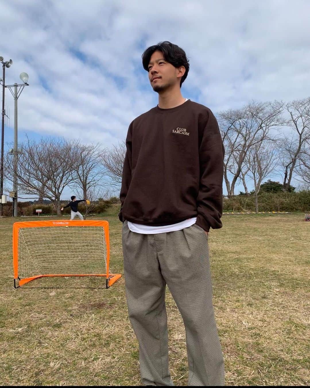 白崎凌兵のインスタグラム：「いつかのOFF👍 #公園 #私服 #野球少年の躍動感 #clubsarcasm」