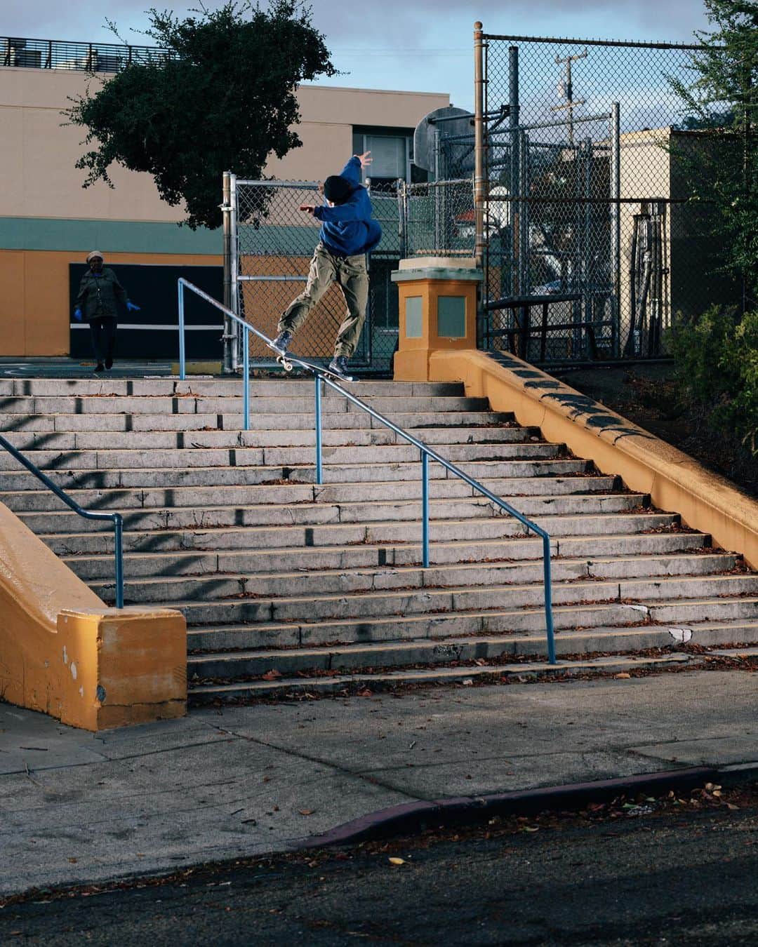 ラカイリミテッドフットウェアのインスタグラム：「@dehartbreaker 3rd try Lip Slide for the crew 📸 @alex_papke  #Lakai #TheShoesWeSkate」