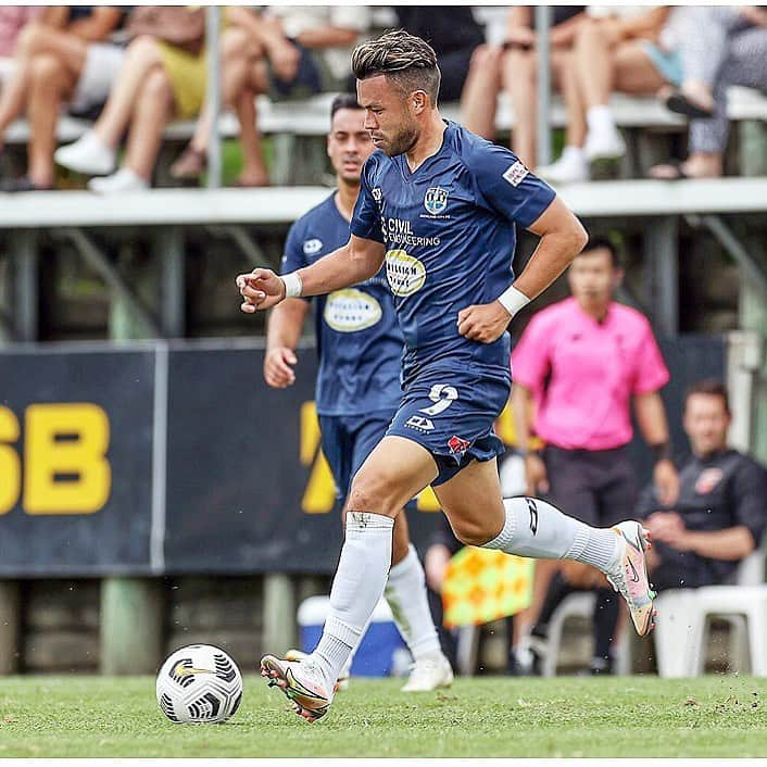 ヴィンセント・ケインのインスタグラム：「@officialaucklandcityfc  #aucklandcityfc #champions」