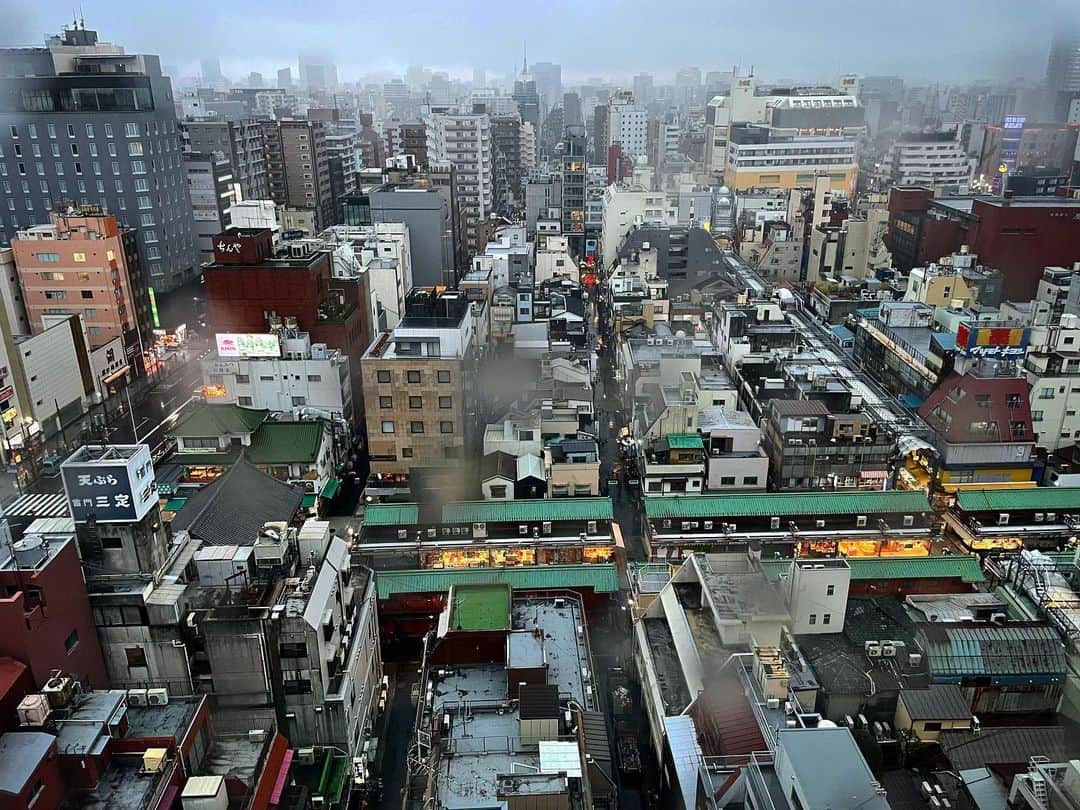 SKYtomoさんのインスタグラム写真 - (SKYtomoInstagram)「今は東京！！ 今回は長期でした。 色々ありがとうございます！！  もっとガンガンいきまっす！  #スカイトモ  #skytomo #ボウリング #ボーリング  #hexa #youtuber」2月15日 20時58分 - skytomo