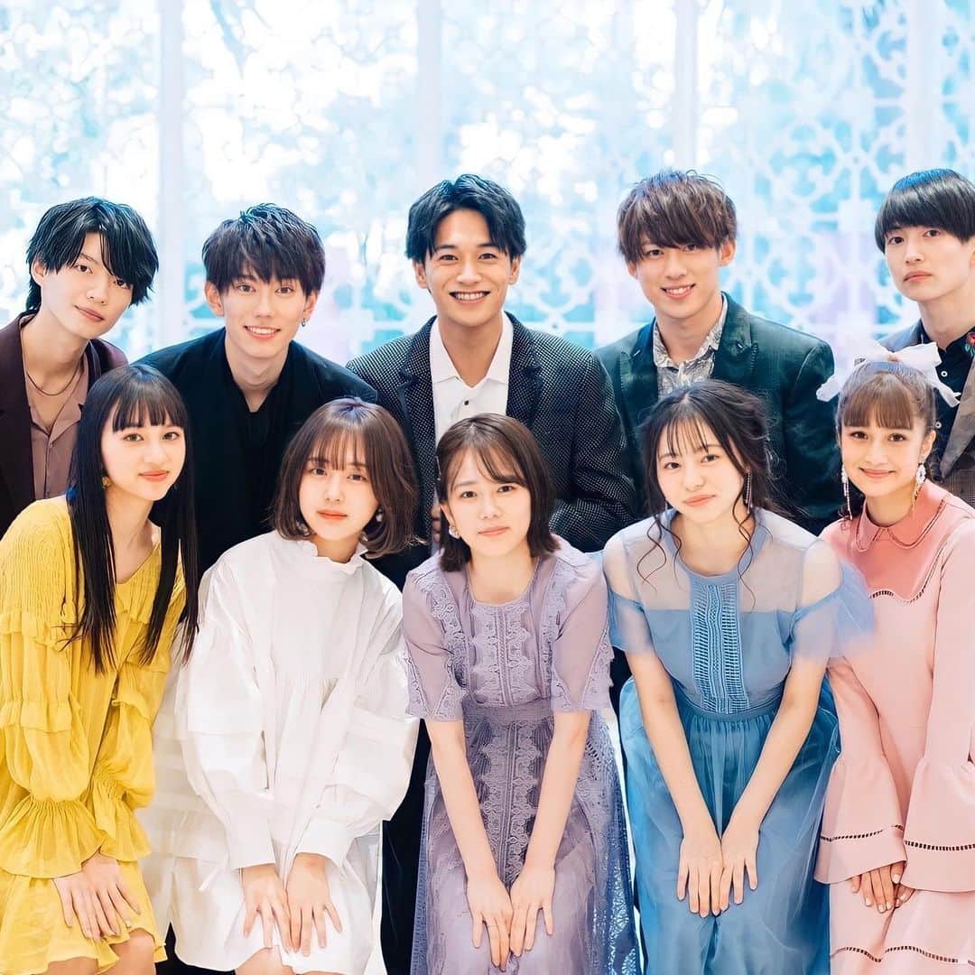 樋口晃平のインスタグラム：「「恋とオオカミには騙されない」 第一話いかがでしたか？？  まずこの最高のメンバーに出会えてるだけで感謝です。  これからも笑っていきましょ☺︎☺︎  良ければ第一話の感想コメントで教えて〜🐺🐺 . . . . #恋とオオカミには騙されない #オオカミ #smile #❤️🐺 #笑顔 #winter #model #actor #instalike #instapic #bestshot」