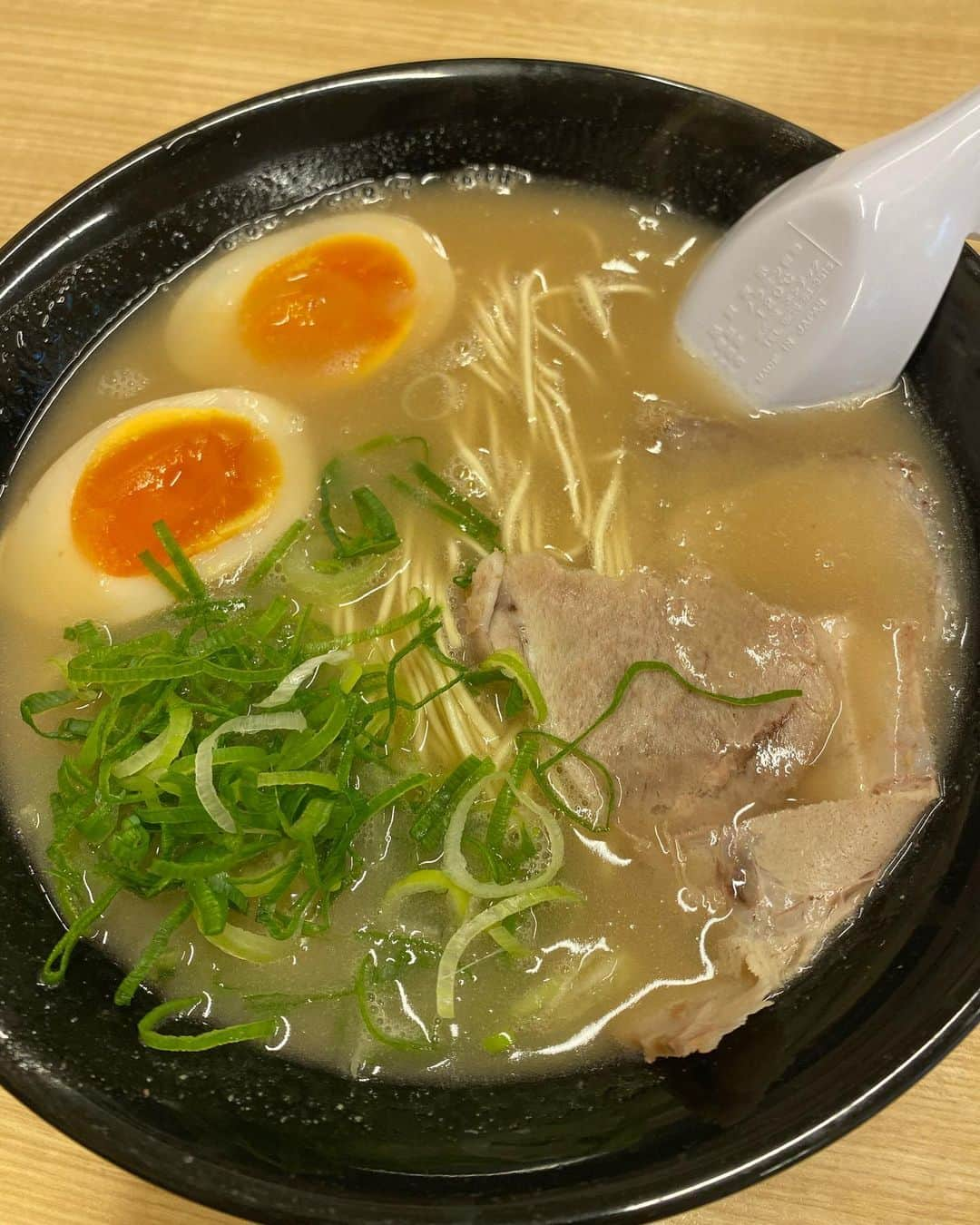 小倉ひまわりさんのインスタグラム写真 - (小倉ひまわりInstagram)「.﻿ ﻿ 先日、福岡に行った時の美味しかったご飯🍴﻿ ﻿ なんでも美味しくて最高でした😋﻿ ﻿ また行きたいなぁ〜😆﻿ ﻿ #福岡#ご飯#ごはん#グルメ#ラーメン#美味しいスポーツ#sports#ゴルフ#ゴルフ女子#golf#プロ#プロゴルファー#progolfer#女子プロ#女子プロゴルファー#ゴルフ好き#ゴルフ好きと繋がりたい#感謝」2月15日 21時04分 - himawari_ogura