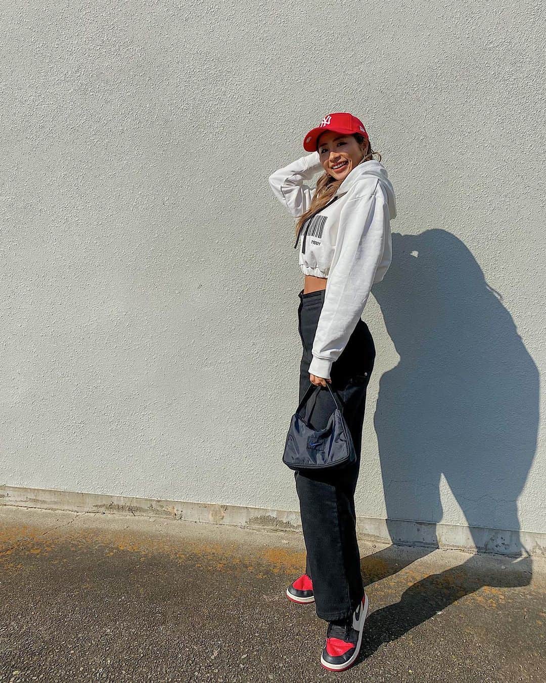 MIYAのインスタグラム：「<3﻿ ﻿ ﻿ #monday #mood #fashion #miyastyle #outfitoftheday #ootd #jordan1 #nike #ikea #adika #frankiecollective」