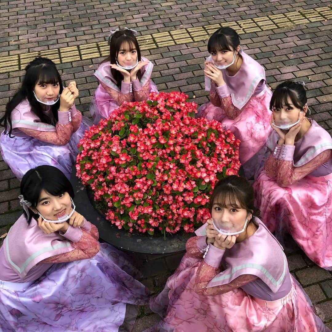 浪江女子発組合のインスタグラム：「＊ 大きな地震でしたがみなさん大丈夫ですか？  怖いし、辛い記憶が蘇ったり、心も体も休まらないと思います。 お天気もとっても心配です。 みなさん、お体第一優先で体調や怪我には気をつけて下さいねっ。  またみんなで浪江に行けるような話も進んでいます！ 早く会いにいきたいなぁ🌸  ＊ ＊ #浪江町 #JA浪江」