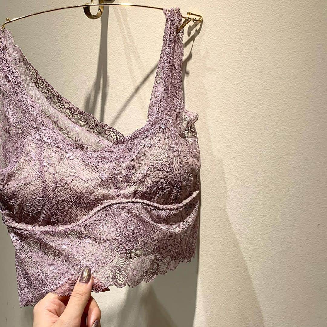 Ravijour札幌4丁目プラザ店のインスタグラム：「ナチュラルレーシーブラレット💗 40%OFF👏👏 詳しくはblog更新しました😊 #RAVIJOUR #ラヴィジュール #ravijourstaff  #ravijour_official  #ravijoursapporo」